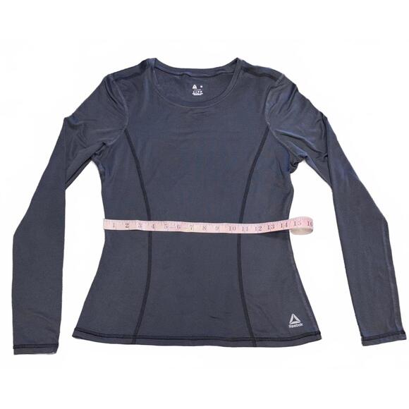 Reebok Women's Long Sleeve Athletic Fitted Under Shirt -‎ Women’s Size Medium - Picture 5 of 5
